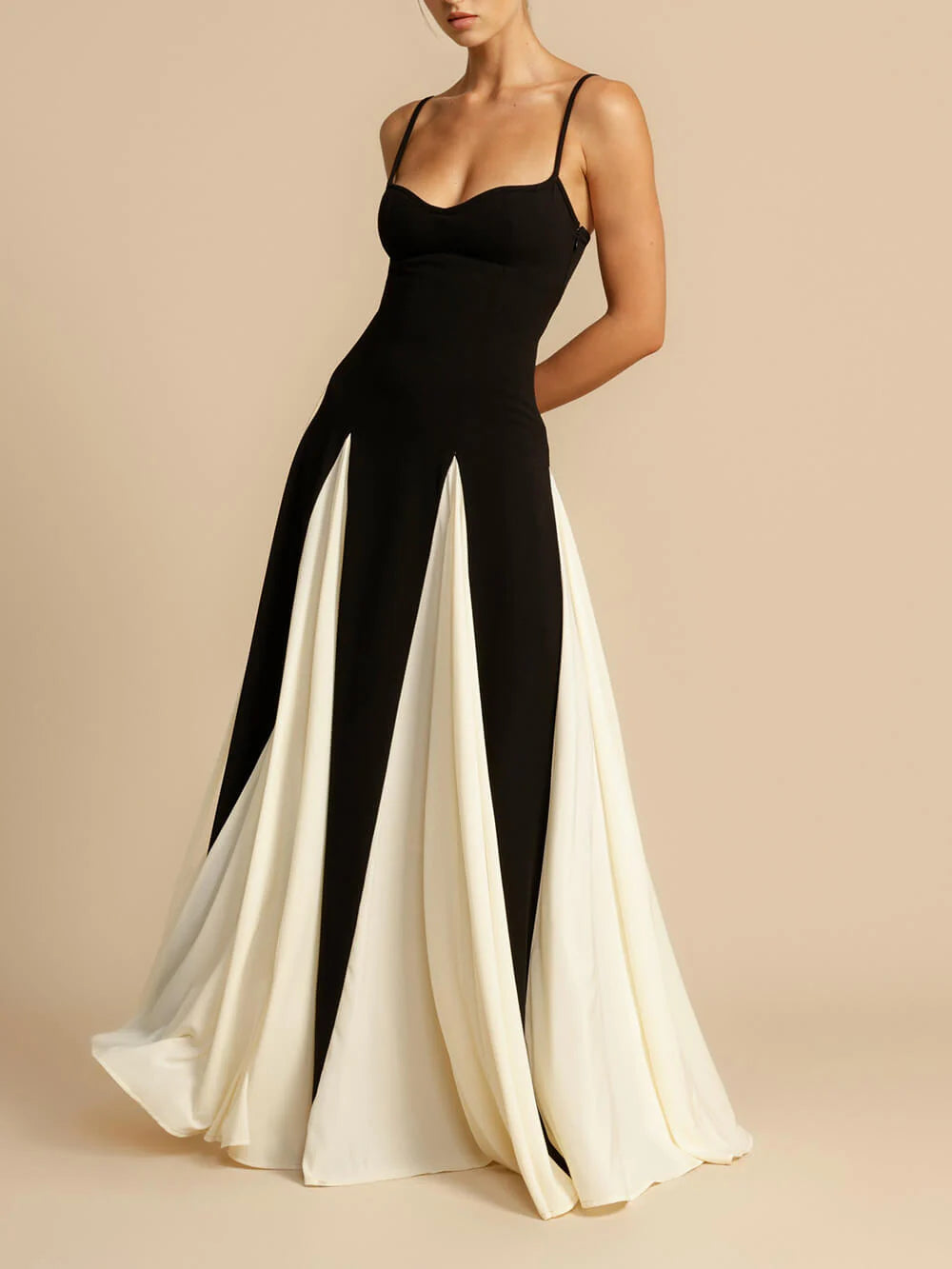 Alba Noir Contrast Maxi Dress