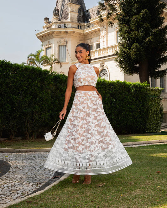 Island Whisper Embroidered Set
