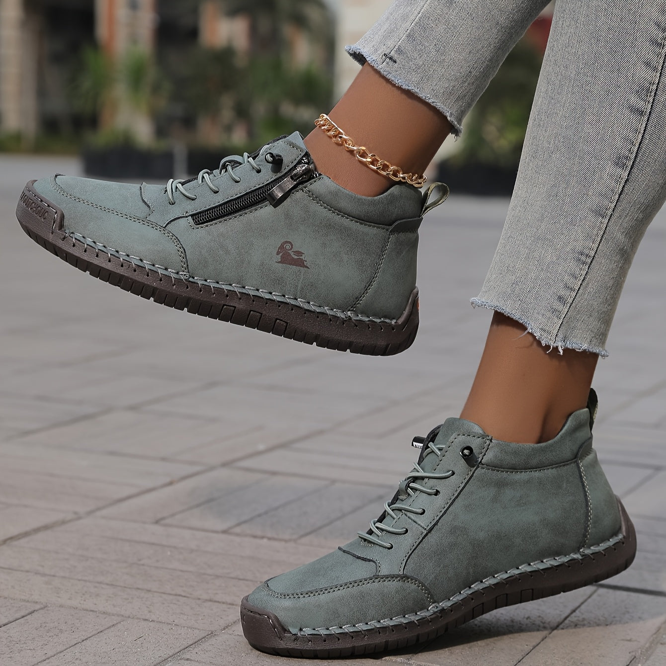 LumiStep™| All-Day Comfort Sneaker