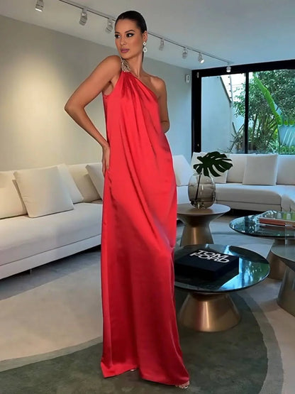 La Rouge Élégance Maxi Dress