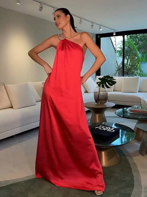 La Rouge Élégance Maxi Dress
