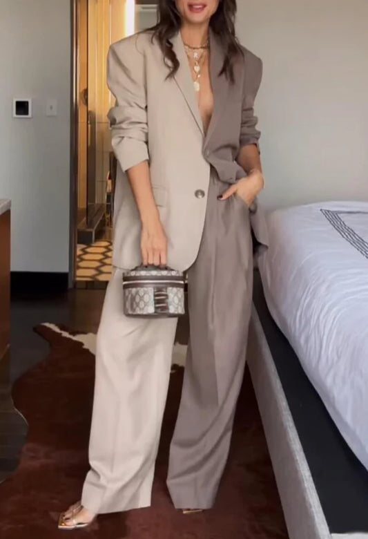 Girl Boss Avant Contrast Set